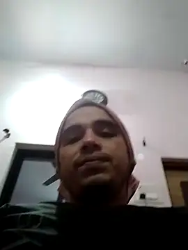 roadtucker123 online show from December 16, 2024, 9:09 pm