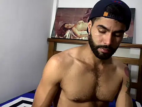 hideonbush051 online show from January 7, 2026, 2:22 pm