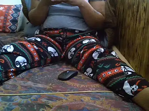 NATASHA LUCKY online show from December 20, 2025, 5:54 am