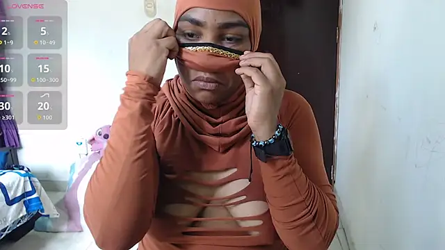 Snapshot of Aaliyah_brown chatting on November 14, 2025, 3:59 pm Aaliyah brown online show from November 14, 2025, 3:59 pm