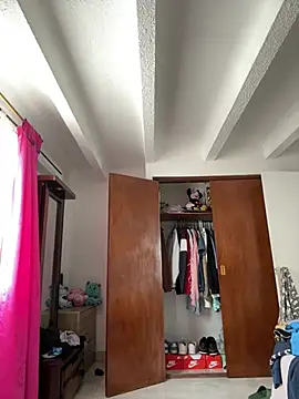 Salome golvert online show from January 15, 2026, 6:00 pm