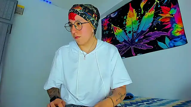 Snapshot of Sexyboy_666 chatting on January 9, 2026, 6:42 am Sexyboy 666 online show from January 9, 2026, 6:42 am