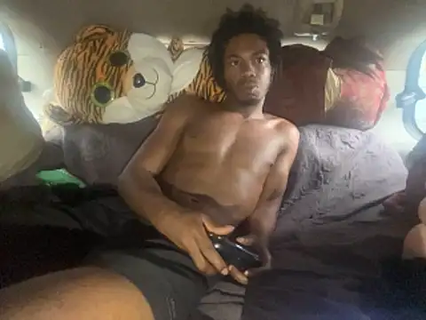 Snapshot of SlimeCrownzOut5 chatting on November 20, 2025, 3:45 pm SlimeCrownzOut5 online show from November 20, 2025, 3:45 pm