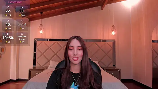 Snapshot of AnaisNin chatting on October 25, 2025, 4:22 am AnaisNin online show from October 25, 2025, 4:22 am