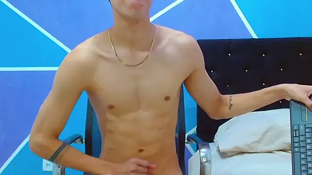 jhony-sex online show from March 7, 2025, 7:19 am