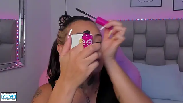 Susan-Sweet-7 online show from February 25, 2026, 8:08 pm