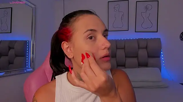 Susan-Sweet-7 online show from January 5, 2026, 8:12 pm