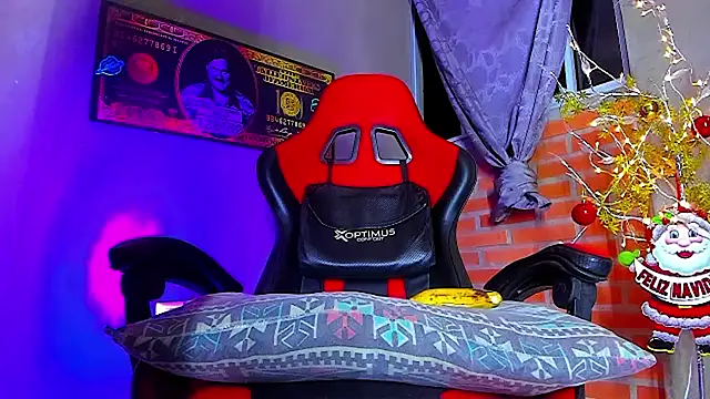 Snapshot of smoker445 chatting on November 30, 2025, 7:31 am smoker445 online show from November 30, 2025, 7:31 am