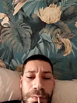 litleboy92 online show from November 20, 2025, 12:44 am