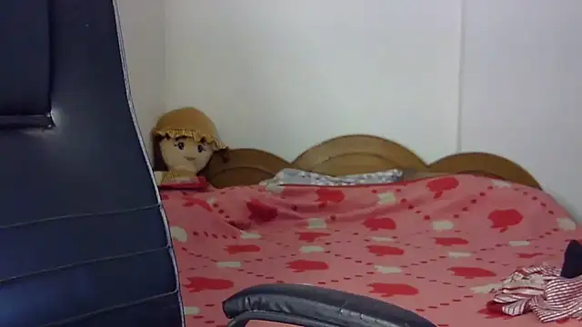 Snapshot of lola-__ chatting on November 21, 2025, 4:00 am lola- online show from November 21, 2025, 4:00 am