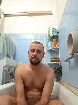 Huncutkuki online show from February 17, 2025, 5:01 pm