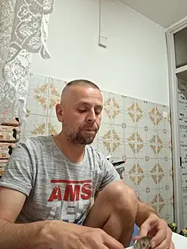 Huncutkuki online show from March 20, 2026, 7:59 pm