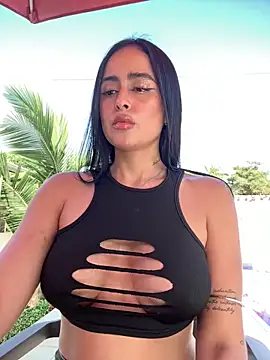 Alexandra duque online show from September 27, 2025, 8:37 pm