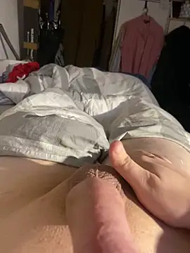 bigschlong290 online show from February 21, 2026, 5:04 pm