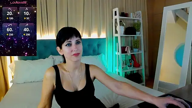 HeidiBloom online show from March 20, 2025, 3:14 pm