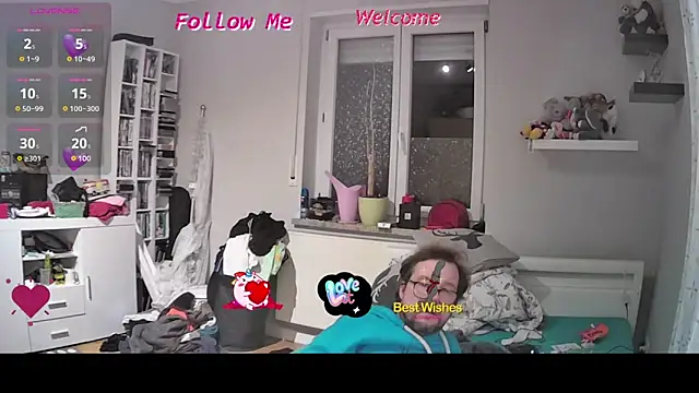 larsgessner30 online show from October 25, 2025, 7:03 pm