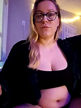 Paynted Lady online show from December 21, 2025, 9:44 am