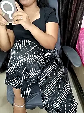 Tanvi-patil online show from March 16, 2026, 5:48 pm