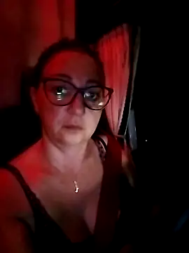 Snapshot of cuplubijoanna chatting on April 24, 2026, 1:51 am cuplubijoanna online show from April 24, 2026, 1:51 am