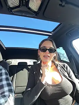 Snapshot of JuicyFruits93 chatting on March 2, 2026, 11:06 am JuicyFruits93 online show from March 2, 2026, 11:06 am