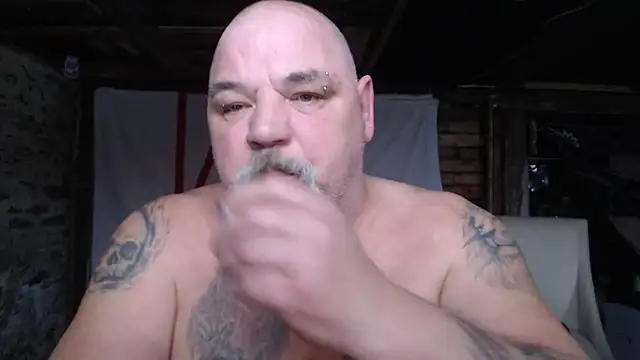 Snapshot of Newfiesausage1972 chatting on February 20, 2026, 7:38 pm Newfiesausage1972 online show from February 20, 2026, 7:38 pm