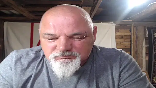 Snapshot of Newfiesausage1972 chatting on June 14, 2026, 9:05 pm Newfiesausage1972 online show from June 14, 2026, 9:05 pm