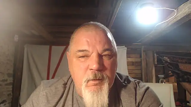 Snapshot of Newfiesausage1972 chatting on February 9, 2026, 8:34 am Newfiesausage1972 online show from February 9, 2026, 8:34 am