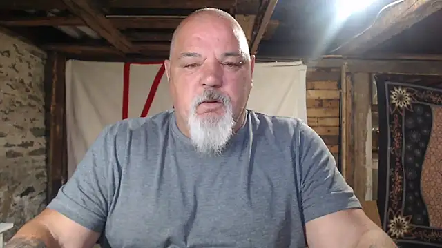 Snapshot of Newfiesausage1972 chatting on June 16, 2026, 10:15 am Newfiesausage1972 online show from June 16, 2026, 10:15 am