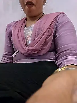 Simaran bhabhi online show from February 18, 2026, 3:52 pm