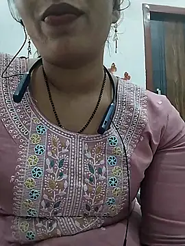 Simaran bhabhi online show from February 20, 2026, 6:26 am