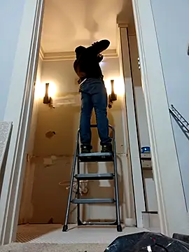 1BeautyN1Beast online show from February 15, 2025, 9:28 pm