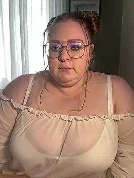 Chloe WS online show from March 4, 2025, 8:35 am