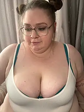 Chloe WS online show from January 9, 2025, 8:55 am