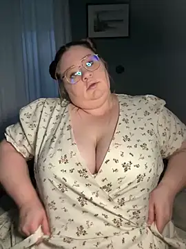 Chloe WS online show from March 3, 2025, 4:00 am