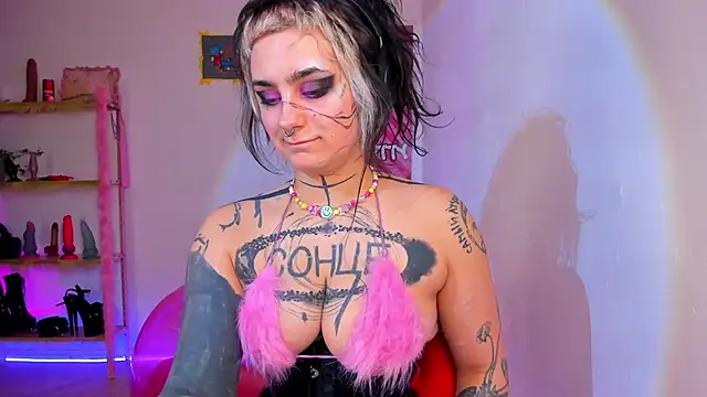 Snapshot of lady_sontse_ chatting on March 14, 2025, 3:36 pm lady sontse online show from March 14, 2025, 3:36 pm