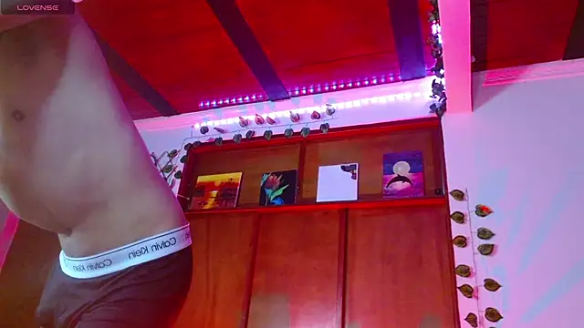 justin alexxx online show from January 18, 2025, 12:35 am