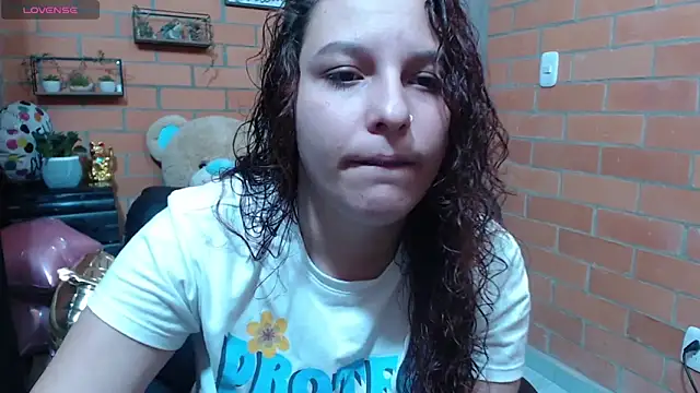 alexia 87 online show from November 7, 2025, 2:16 am