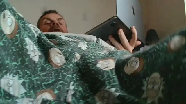 toptugger online show from November 15, 2025, 12:09 pm