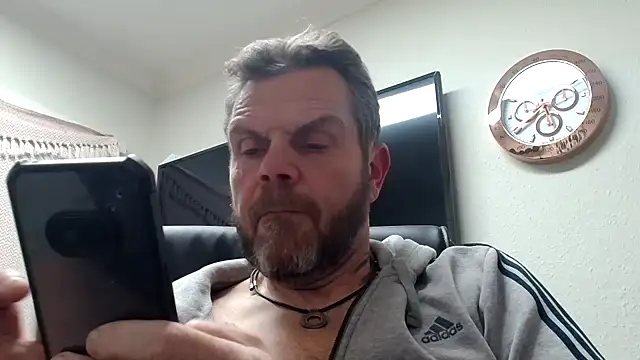 toptugger online show from January 24, 2025, 5:00 pm