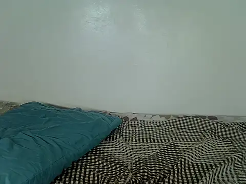 Snapshot of laetitia_ chatting on September 18, 2025, 2:03 am laetitia online show from September 18, 2025, 2:03 am