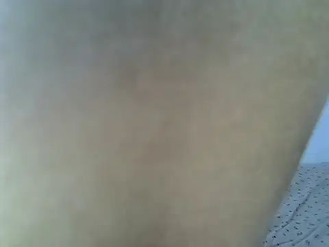 Snapshot of laetitia_ chatting on September 24, 2025, 1:02 am laetitia online show from September 24, 2025, 1:02 am
