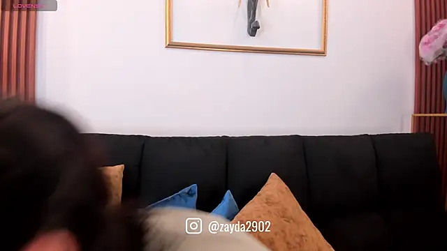 Zayda 1 online show from October 23, 2025, 6:17 pm