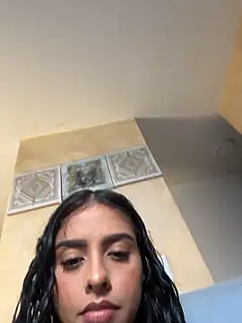 mariana lopez1 online show from January 10, 2026, 9:32 pm