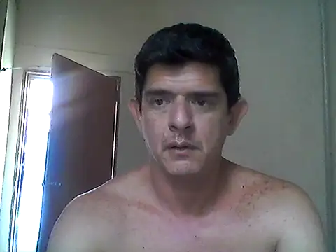 Snapshot of Marobronco chatting on December 14, 2025, 2:55 pm Marobronco online show from December 14, 2025, 2:55 pm