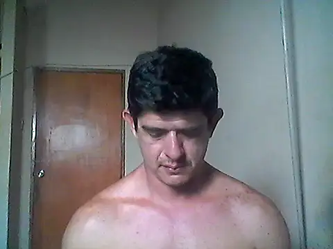 Snapshot of Marobronco chatting on December 22, 2025, 8:31 pm Marobronco online show from December 22, 2025, 8:31 pm