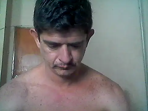 Snapshot of Marobronco chatting on December 3, 2025, 5:56 pm Marobronco online show from December 3, 2025, 5:56 pm