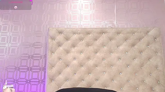 Sara Desire online show from March 12, 2025, 3:40 pm