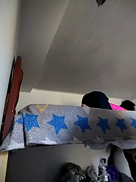 rebekka simpson online show from December 1, 2025, 9:59 pm