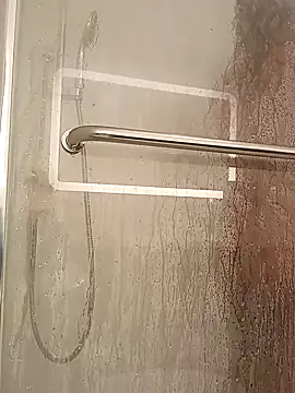 allissonw13 online show from March 29, 2026, 2:46 am