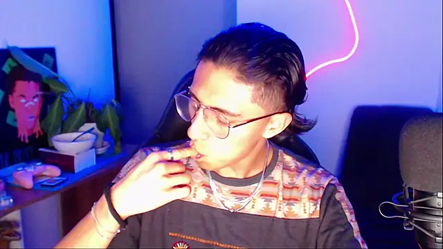 jay dimarco2 online show from February 5, 2026, 5:25 am